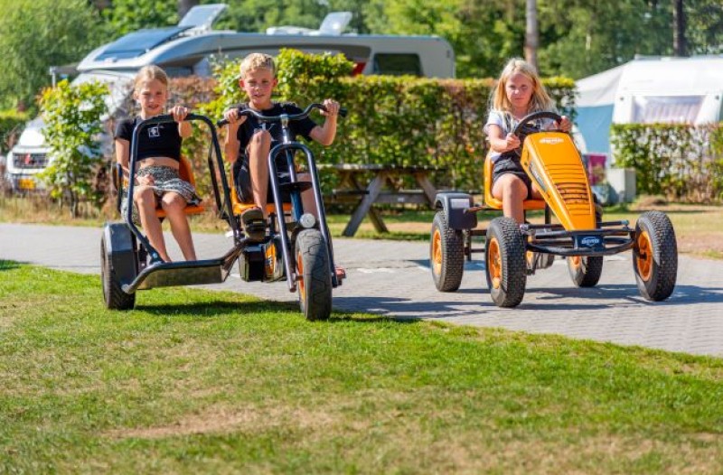 kinderen skelters.jpg